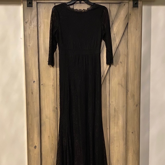 Black Lace Formal Dress - Picture 2 of 4